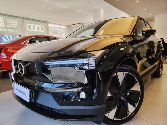 VOLVO EX30 69 KW ELÉTRICO ULTRA